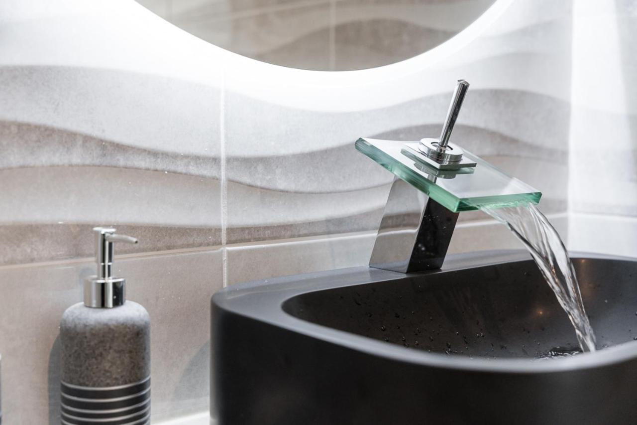 Guestready - Crestuma Bright Hotell Exteriör bild